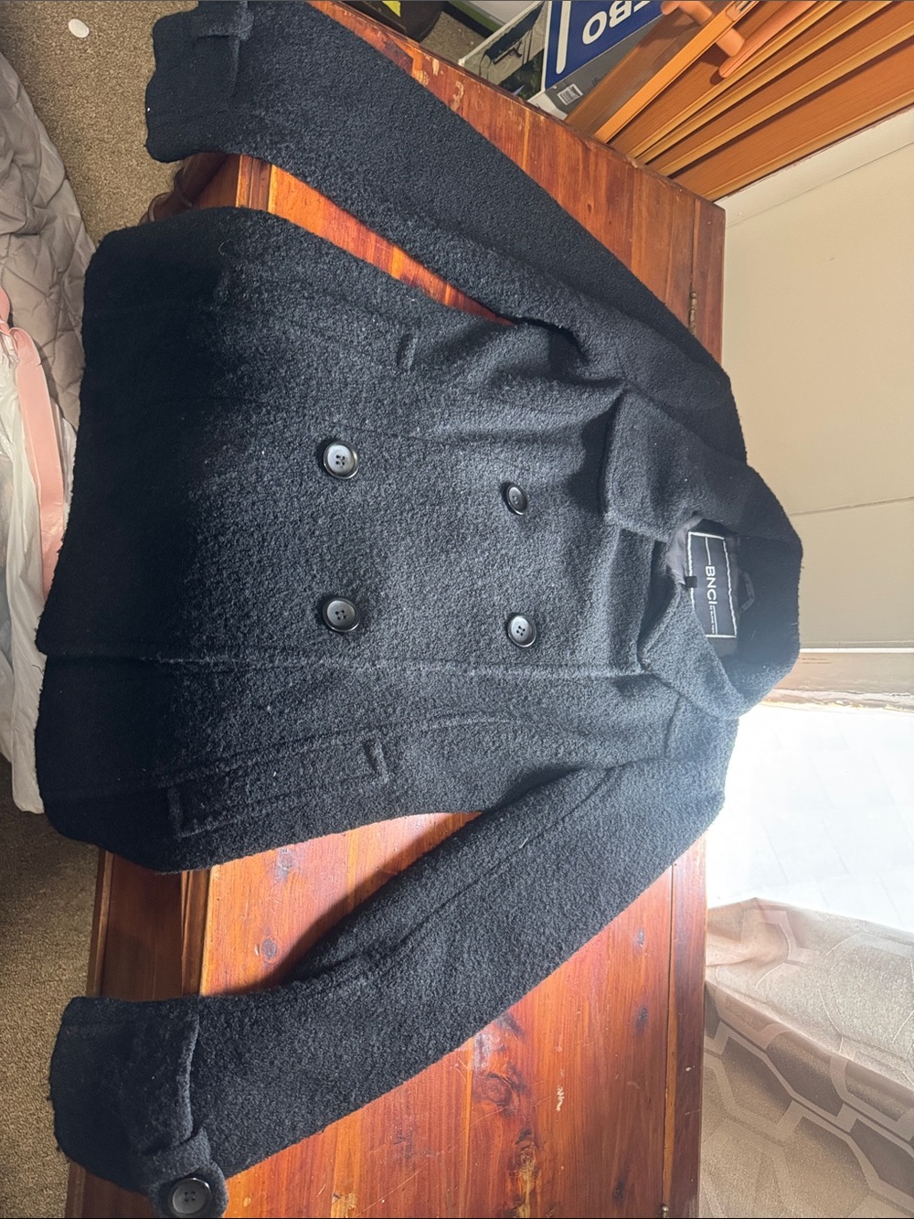 blanc noir Black Coat